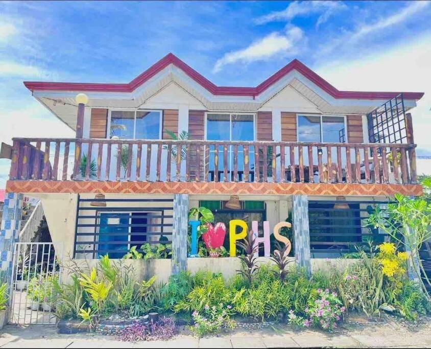 Precious Homestay Burgos  Exterior photo